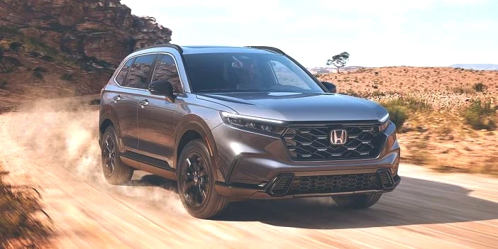 Honda 2030 hedeflerini değiştirdi: Hibrit modellere odaklanılacak