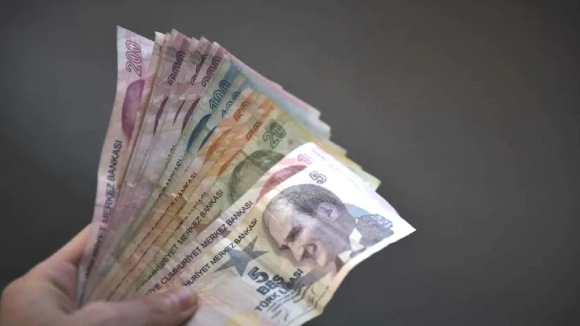 Mevduatta Yeni Dönem Başladı: Banka Faizleri Yükseldi, Vergi Kesintisi Arttı! Hangi Banka Ne Kadar Getiri Sağlıyor? - Resim: 3