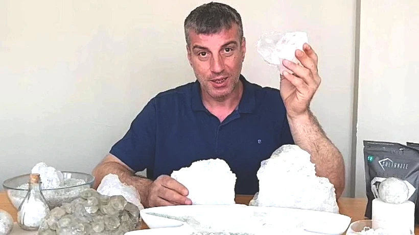 Yemeğin Üzerine Serpiliyor, Kilosu 4.700 TL'ye Satılıyor! Görünüşü Şaşırtıyor, Tadı Büyülüyor - Resim: 7