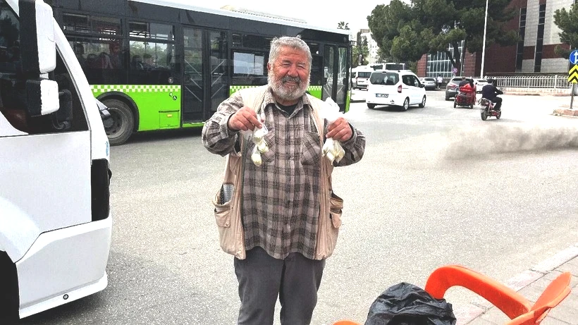İşsiz Kaldı, Yeni Mesleği Oldu: Merkez Bankası'ndan Alıyor, İsteyene Satıyor! Araçlar Peşinde Kuyruk Oluyor - Resim: 2